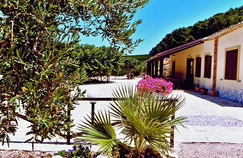 Agriturismo Tenute Pispisa Segesta Calatafimi Italië
