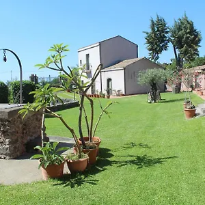 Vakantieboerderij Il Giardino Degli Ovali, Fiumefreddo di Sicilia